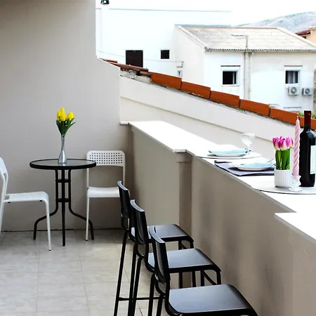Family Apartments Jimmy - City Center Pag Town Exterior photo