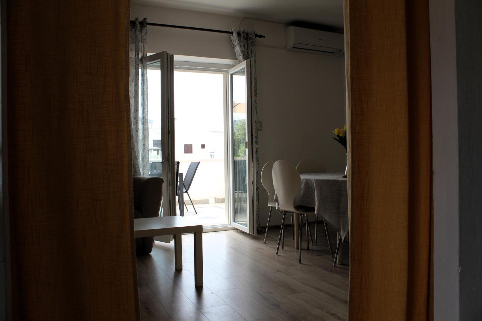 Apartment Family Jimmy - Center Pag Town